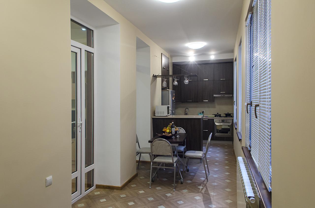 Lagidze Apartment Тбилиси Екстериор снимка
